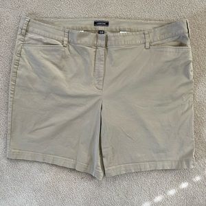 Women’s khaki cotton shorts. Mid rise. Size 26. 9 inch inseam. Lands End.